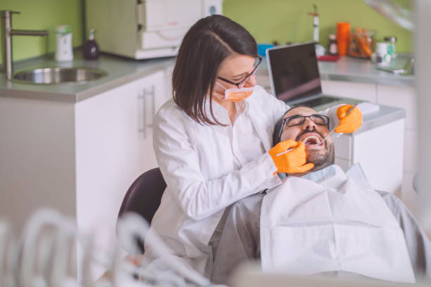 Best Mobile Emergency Dentist in Agua Dulce, TX